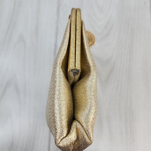 Vintage 60s 70s Gold Lame Evening Clutch Purse 6" Chain Strap Sparkly Holiday - Picture 10 of 16